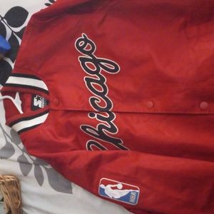 Chicago bulls jacket  (will accept offers)